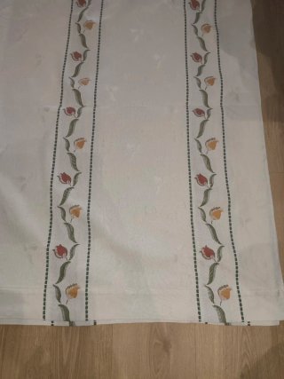 2 tende con design tulipani, ultimo giorno di spedizione
