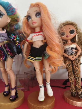 Pack Muñecas Rainbow High y LOL