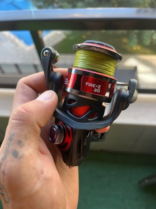 Carrete de pesca Fire Z 2000