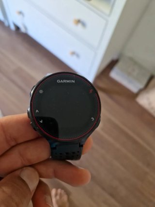 Reloj Garmin Forerunner 235