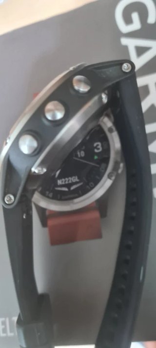 Garmin D2 Delta Zafiro Titanio