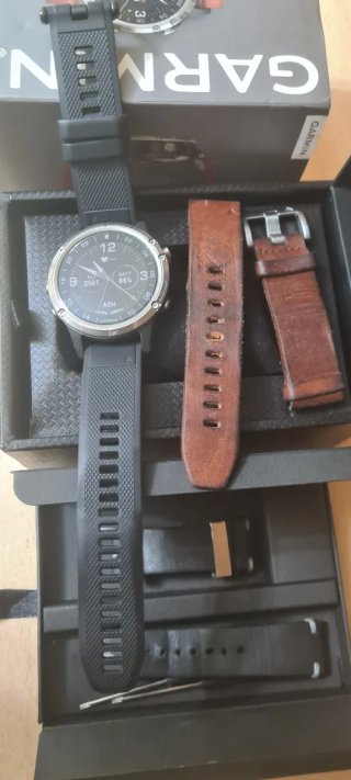 Garmin D2 Delta Zafiro Titanio