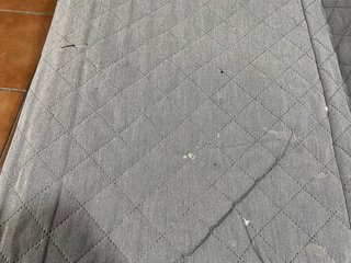 Sofá Ikea Knopparp 2 plazas gris