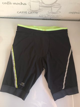 Mallas técnicas Decathlon cortas negras talla L