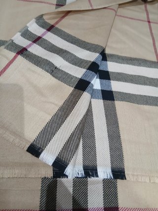 Foulard Burberry Beige e Rosso