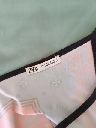 Vestido asimétrico tirantes finos ZARA