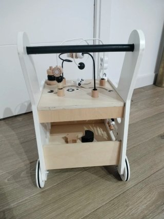 Correpasillos de madera Momobrum