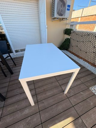 Mesa extensible blanca