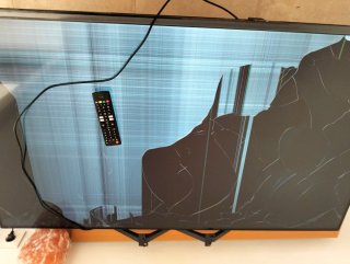 LG 55 4K UHD AI TV NU8EB - Para Reparar