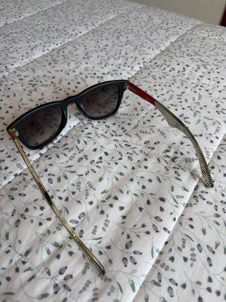 Gafas de sol Carrera negras
