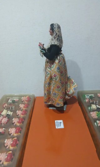Muñeca Antigua Marin y Ajedrez