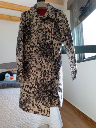 Abrigo Desigual estampado