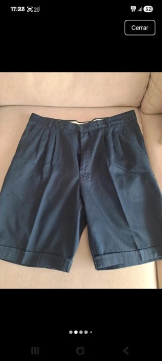 Bermudas caballero azul
