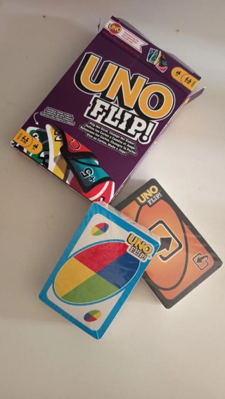 UNO Dare e UNO Flip Card Games