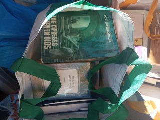 Muchos Libros