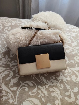 Bolso Purificación García negro, beige y oro