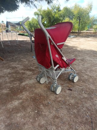 Silla de paseo Cybex roja