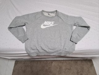 Sudadera Nike Gris