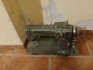 Máquina de coser Refrey Transforma