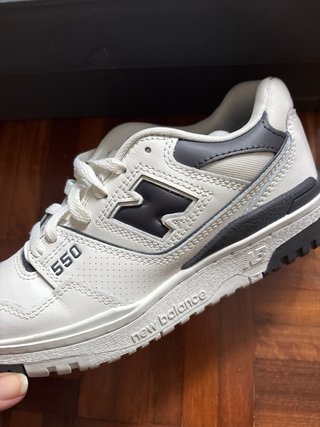 New Balance 550 Gris y Blanco