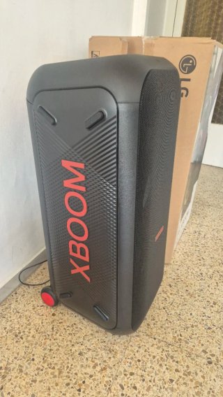 Altavoz LG XBOOM XL9T Negro
