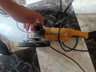 Radial DEWALT