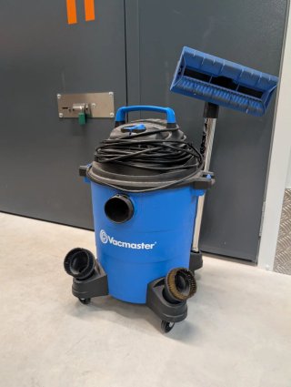 Aspiradora Vacmaster azul