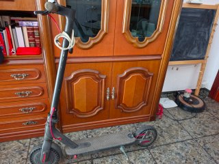 Patinete eléctrico con candado