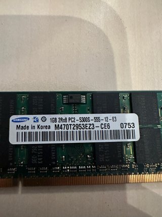 Memoria RAM Samsung 1GB DDR2 PC2-5300S