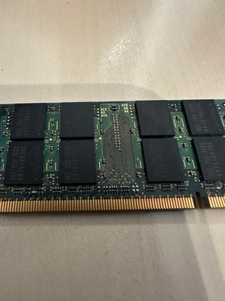 Memoria RAM Samsung 1GB DDR2 PC2-5300S