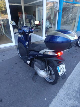 Honda SH300