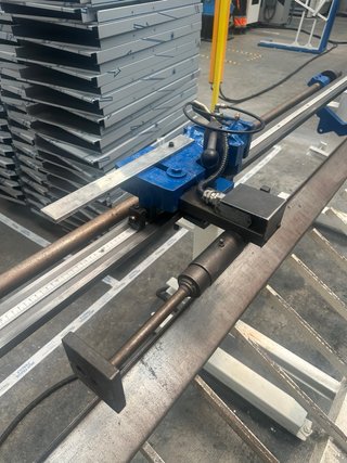 OMP Maquina de corte de tubo con Disco