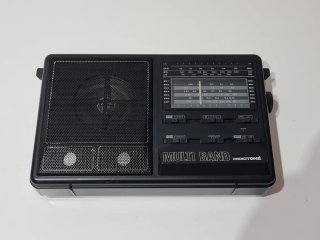 Radio Portátil Vintage Radiotone New York 1000