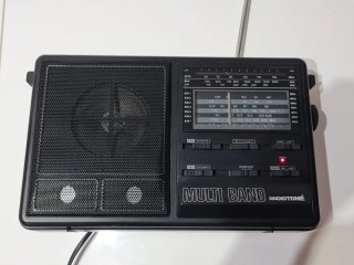 Radio Portátil Vintage Radiotone New York 1000