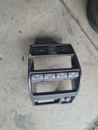 Consola Central Nissan Terrano