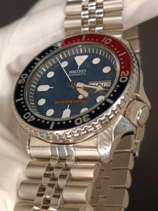 Reloj Seiko SKX009