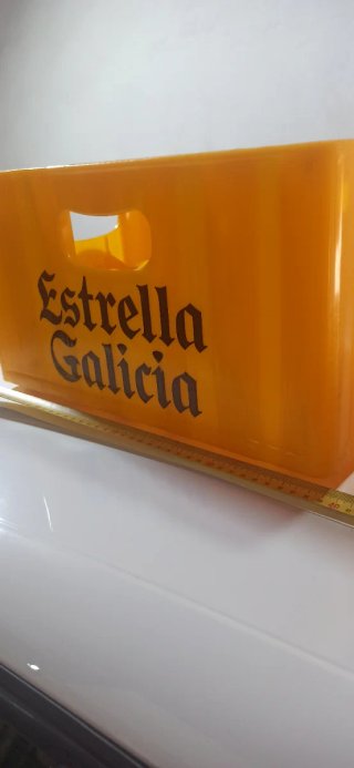 Scatola di birra Estrella Galicia
