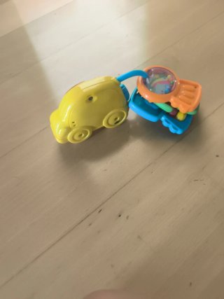 Coche para niñ@s con luces y sonido