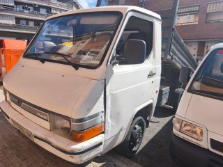 Nissan Trade 1994
