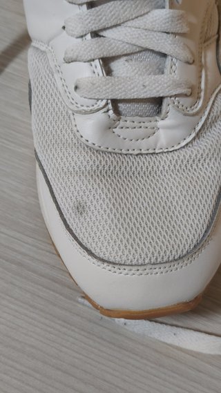 Nike Air Max 1 Blancas Suela Gum (Talla 41)