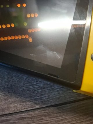 Nintendo Switch Azul y Amarillo