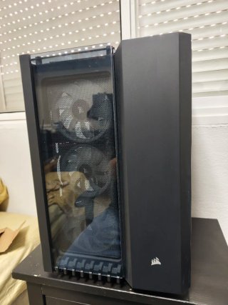 Caja PC Corsair Crystal 680X RGB + Hub iCUE