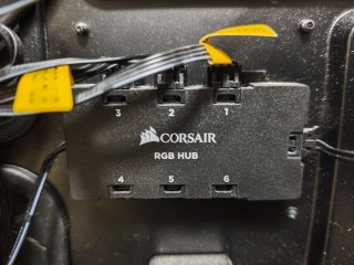 Caja PC Corsair Crystal 680X RGB + Hub iCUE