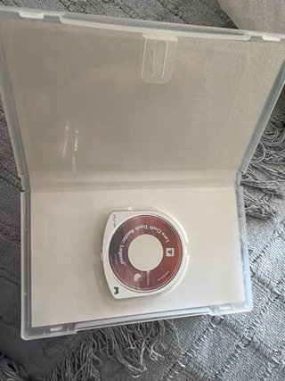 Lara Croft Tomb Raider Legend PSP