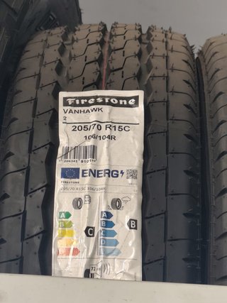 Neumático Firestone Vanhawk 205/70 R15C
