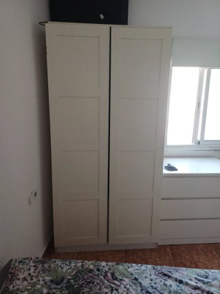 Armario puertas Ikea blanco