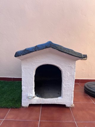 Caseta Perro Hormigón (Recogida en Persona)