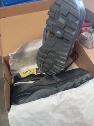 Zapatos seguridad 43