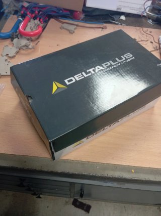Zapatos seguridad 43