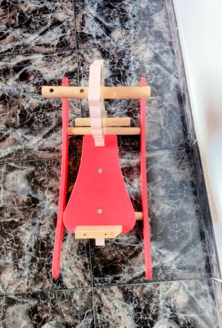 Caballo balancín de madera para niños